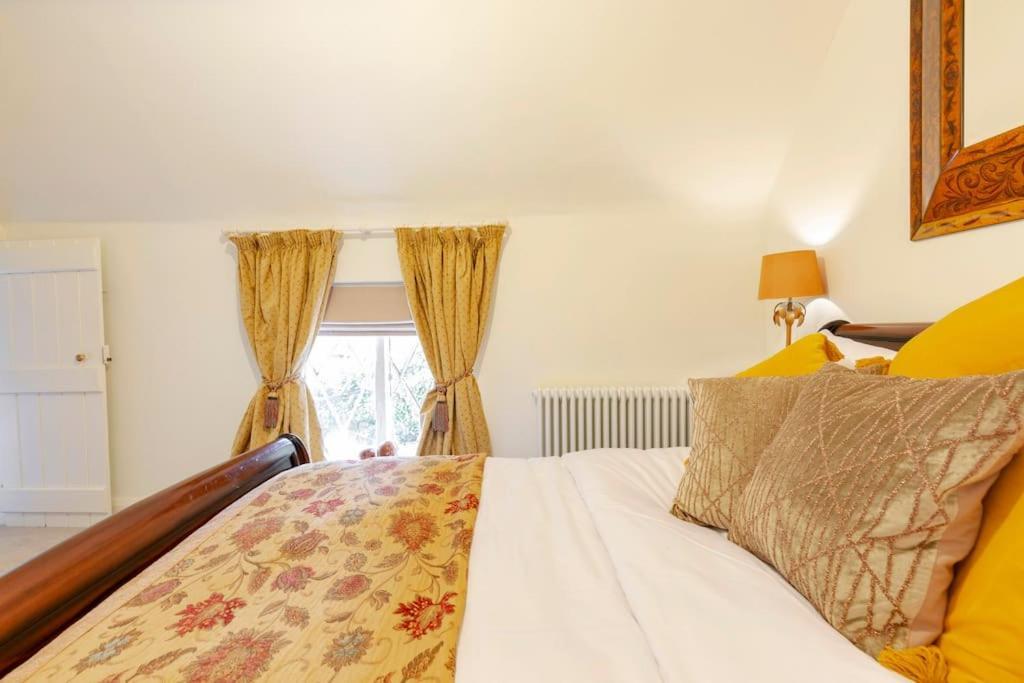 Dorney Windsor Legoland 5 Star Stay For Upto 14 Guests Esterno foto
