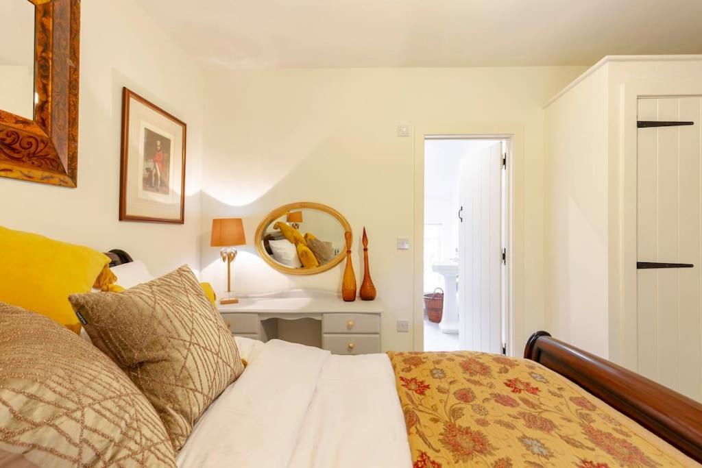 Dorney Windsor Legoland 5 Star Stay For Upto 14 Guests Esterno foto