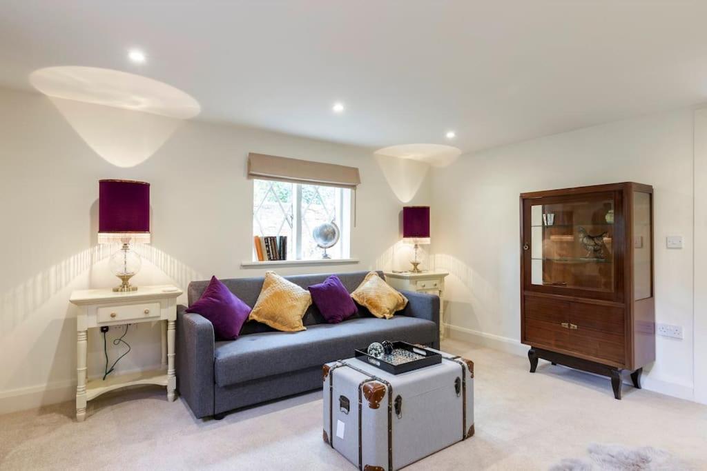 Dorney Windsor Legoland 5 Star Stay For Upto 14 Guests Esterno foto